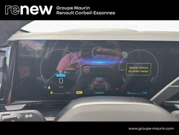 Photo 19 du bon plan RENAULT Austral 1.2 E-Tech full hybrid 200ch Iconic occasion à 29470 €