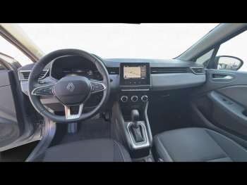 Photo 16 du bon plan RENAULT Clio 1.6 E-Tech 145ch full hybrid Evolution - 25b occasion à 20990 €
