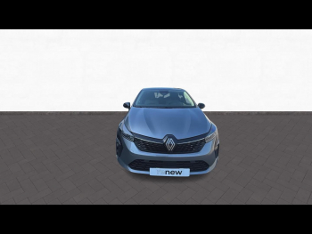 Photo 21 du bon plan RENAULT Clio 1.6 E-Tech 145ch full hybrid Evolution - 25b occasion à 20990 €