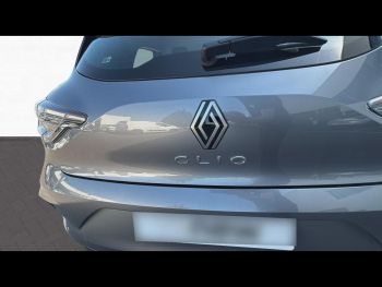 Photo 32 du bon plan RENAULT Clio 1.6 E-Tech 145ch full hybrid Evolution - 25b occasion à 20990 €