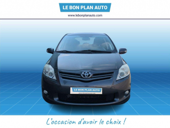 Photo 2 du bon plan TOYOTA Auris 90 D-4D FAP Dynamic 110g 5p occasion à 9470 €