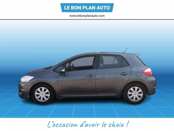 Photo 8 du bon plan TOYOTA Auris 90 D-4D FAP Dynamic 110g 5p occasion à 9470 €
