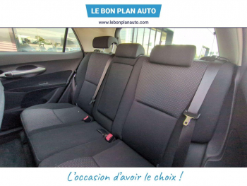 Photo 14 du bon plan TOYOTA Auris 90 D-4D FAP Dynamic 110g 5p occasion à 9470 €