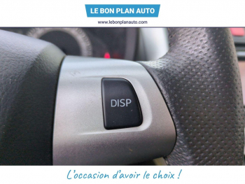 Photo 28 du bon plan TOYOTA Auris 90 D-4D FAP Dynamic 110g 5p occasion à 9470 €