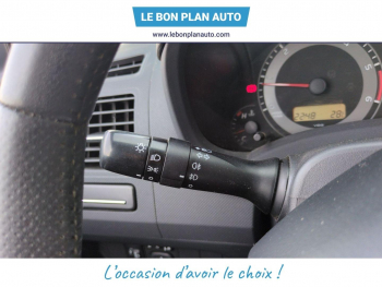 Photo 30 du bon plan TOYOTA Auris 90 D-4D FAP Dynamic 110g 5p occasion à 9470 €