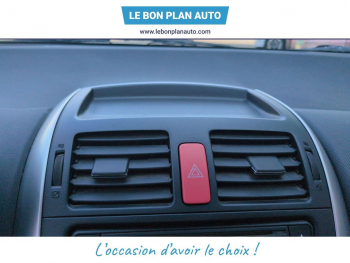 Photo 34 du bon plan TOYOTA Auris 90 D-4D FAP Dynamic 110g 5p occasion à 9470 €