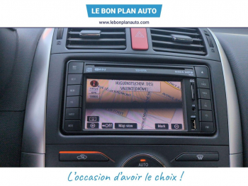 Photo 35 du bon plan TOYOTA Auris 90 D-4D FAP Dynamic 110g 5p occasion à 9470 €