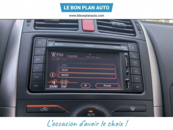 Photo 39 du bon plan TOYOTA Auris 90 D-4D FAP Dynamic 110g 5p occasion à 9470 €