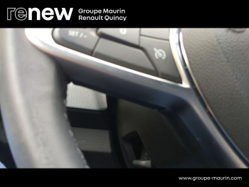 Photo 19 du bon plan RENAULT Clio 1.6 E-Tech hybride 145ch Techno occasion à 16990 €