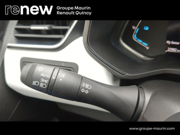 Photo 23 du bon plan RENAULT Clio 1.6 E-Tech hybride 145ch Techno occasion à 16990 €