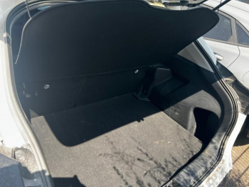 Photo 3 du bon plan TOYOTA Yaris Cross 116h Dynamic MY25 occasion à 22990 €