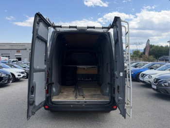 Photo 15 du bon plan RENAULT Master Fg VUL F3300 L2H2 2.3 dCi 180ch Energy Grand Confort E6 occasion à 18900 €