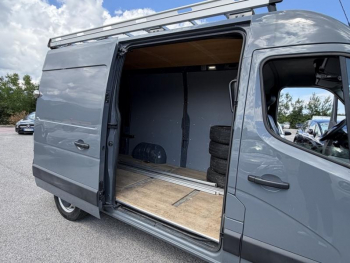Photo 16 du bon plan RENAULT Master Fg VUL F3300 L2H2 2.3 dCi 180ch Energy Grand Confort E6 occasion à 18900 €