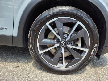 Photo 6 du bon plan NISSAN Qashqai e-POWER 190ch Tekna 2022 occasion à 29790 €