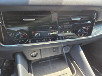 Photo 25 du bon plan NISSAN Qashqai e-POWER 190ch Tekna 2022 occasion à 29790 €