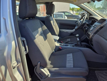 Photo 9 du bon plan FORD Ranger VUL 2.2 TDCi 150ch Double Cabine XLT Sport 4x4 occasion à 23900 €