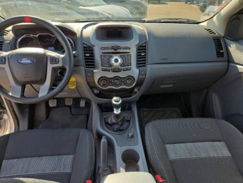 Photo 12 du bon plan FORD Ranger VUL 2.2 TDCi 150ch Double Cabine XLT Sport 4x4 occasion à 23900 €