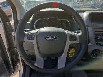 Photo 13 du bon plan FORD Ranger VUL 2.2 TDCi 150ch Double Cabine XLT Sport 4x4 occasion à 23900 €