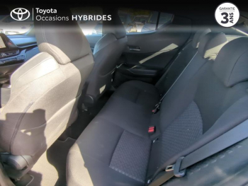 Photo 12 du bon plan TOYOTA C-HR 122h Edition 2WD E-CVT MY22 occasion à 21490 €