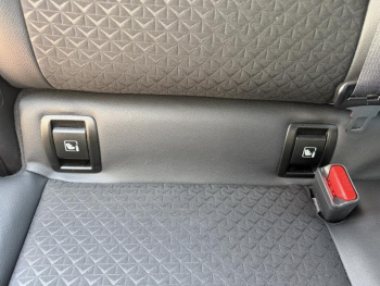 Photo 19 du bon plan NISSAN Juke 1.6 Hybrid 143ch N-Connecta 2024 occasion à 21790 €