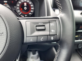 Photo 16 du bon plan NISSAN Qashqai e-POWER 190ch N-Connecta occasion à 26890 €