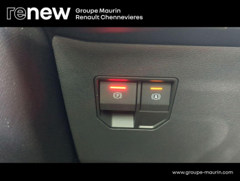 Photo 21 du bon plan RENAULT Megane E-Tech Electric EV60 220ch Iconic super charge -B occasion à 27999 €