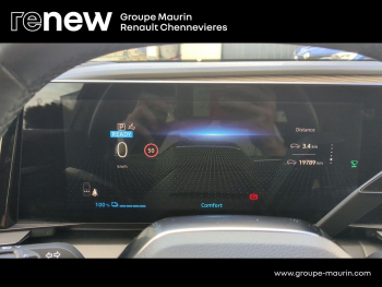 Photo 22 du bon plan RENAULT Megane E-Tech Electric EV60 220ch Iconic super charge -B occasion à 27999 €