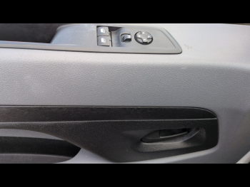 Photo 12 du bon plan CITROEN Jumpy Fg VUL M 1.5 BlueHDi 120ch S&S Club occasion à 15990 €