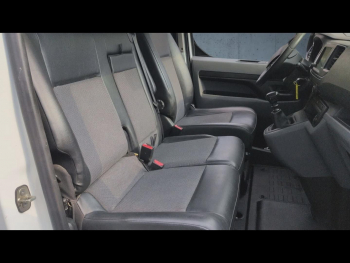 Photo 27 du bon plan CITROEN Jumpy Fg VUL M 1.5 BlueHDi 120ch S&S Club occasion à 15990 €