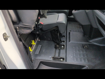 Photo 30 du bon plan CITROEN Jumpy Fg VUL M 1.5 BlueHDi 120ch S&S Club occasion à 15990 €
