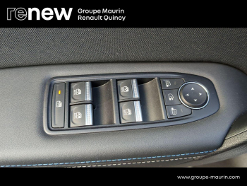 Photo 17 du bon plan RENAULT SYMBIOZ 1.6 E-Tech full hybrid 145ch esprit Alpine occasion à 25990 €