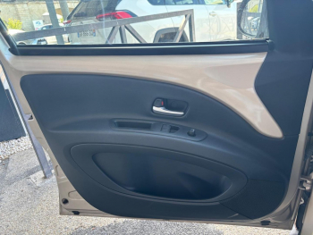 Photo 5 du bon plan TOYOTA Aygo X 1.0 VVT-i 72ch Design S-CVT MY24 occasion à 16290 €