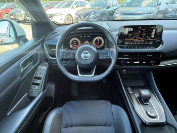 Photo 12 du bon plan NISSAN Qashqai 1.3 Mild Hybrid 158ch Tekna 4x4 Xtronic occasion à 18490 €
