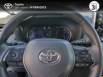 Photo 13 du bon plan TOYOTA RAV4 2.5 Hybride 222ch Dynamic AWD-i MY22 occasion à 32990 €