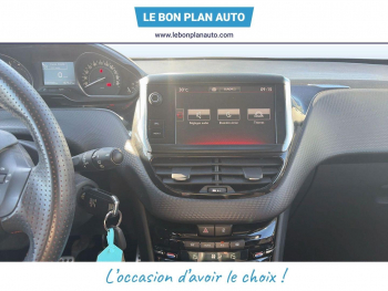 Photo 14 du bon plan PEUGEOT 208 1.2 PureTech 110ch GT Line S&S 5p occasion à 6980 €
