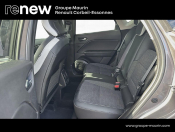 Photo 12 du bon plan RENAULT Captur 1.6 E-Tech hybride 145ch Techno occasion à 19880 €