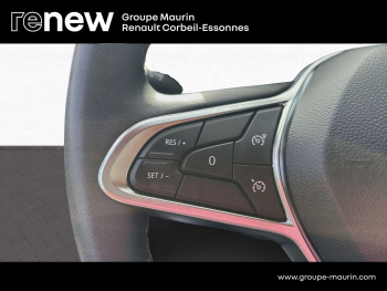 Photo 21 du bon plan RENAULT Captur 1.6 E-Tech hybride 145ch Techno occasion à 19880 €