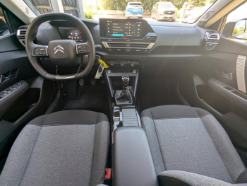 Photo 21 du bon plan CITROEN C4 1.2 PureTech 130ch S&S YOU occasion à 14990 €