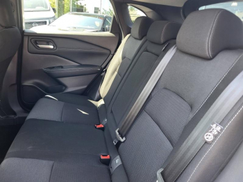 Photo 3 du bon plan NISSAN Qashqai 1.3 Mild Hybrid 158ch N-Connecta 4x4 Xtronic occasion à 27790 €