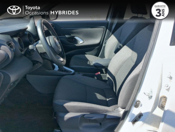 Photo 11 du bon plan TOYOTA Yaris Cross 116h Design MY22 occasion à 20990 €