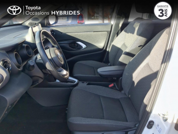 Photo 3 du bon plan TOYOTA Yaris Cross 116h Design MY22 occasion à 21990 €