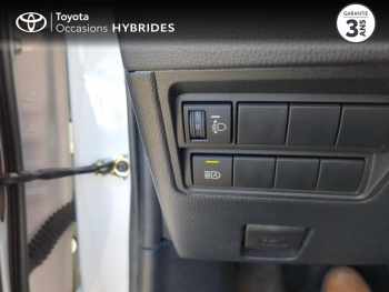 Photo 16 du bon plan TOYOTA Yaris Cross 116h Design MY22 occasion à 21990 €