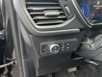 Photo 14 du bon plan FORD Kuga 2.5 Duratec 190ch FHEV E85 Vignale BVA occasion à 28390 €
