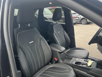 Photo 19 du bon plan FORD Kuga 2.5 Duratec 190ch FHEV E85 Vignale BVA occasion à 28390 €