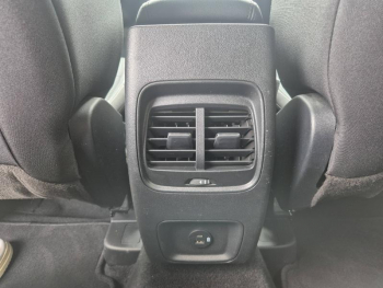 Photo 17 du bon plan FORD Kuga 2.0 EcoBlue 150ch mHEV Titanium occasion à 19790 €