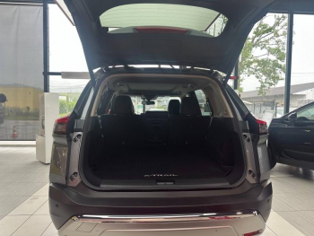 Photo 25 du bon plan NISSAN X-Trail e-Power 204ch Tekna occasion à 33490 €