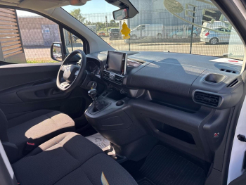 Photo 5 du bon plan TOYOTA PROACE CITY Verso Medium 1.2 110 VVT-i Dynamic MC24 occasion à 15990 €