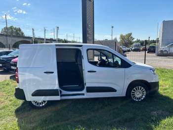 Photo 8 du bon plan TOYOTA PROACE CITY Verso Medium 1.2 110 VVT-i Dynamic MC24 occasion à 15990 €