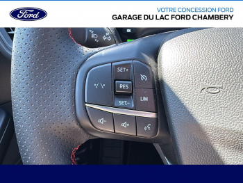 Photo 17 du bon plan FORD Kuga 2.5 Duratec 180ch Hybrid FlexiFuel ST-Line Powershift occasion à 33490 €