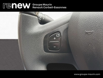 Photo 20 du bon plan RENAULT Trafic Combi L2 2.0 dCi 145ch Energy S&S Intens 8 places occasion à 22990 €